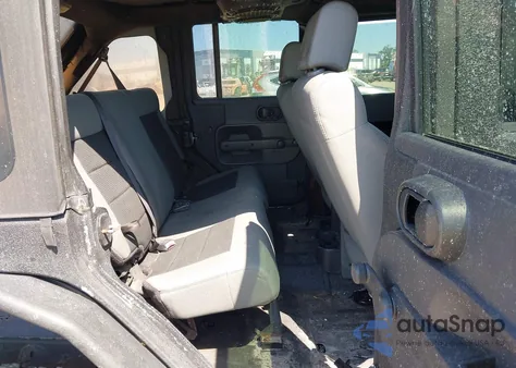 2009 Jeep Wrangler Unlimited X from USA, damaged, VIN 1J4GA39159L748550